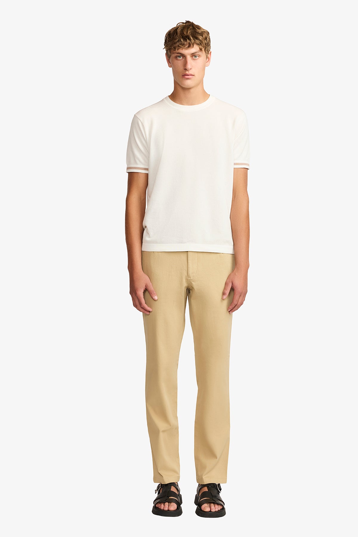 Austin + - Tan Chino