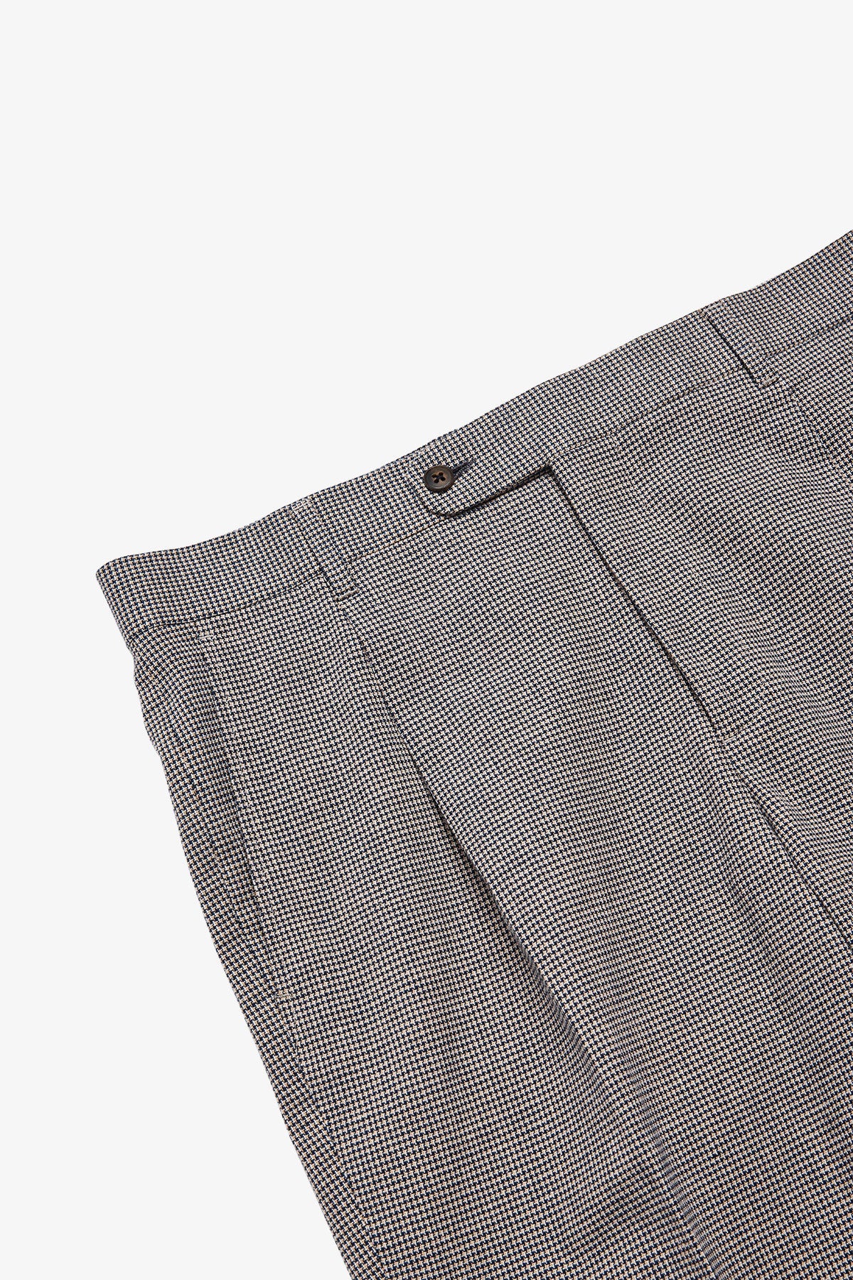 Modena - linen shorts