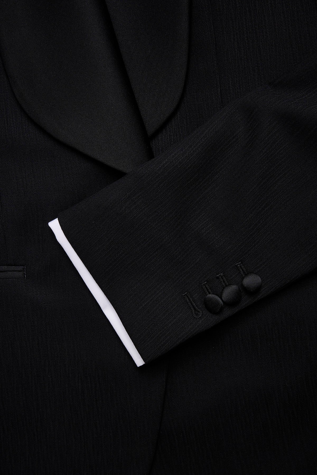 Shawn blazer - Wool in black with surface interest