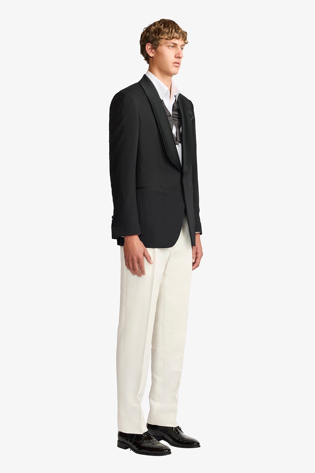 Shawn blazer - Wool in black with surface interest